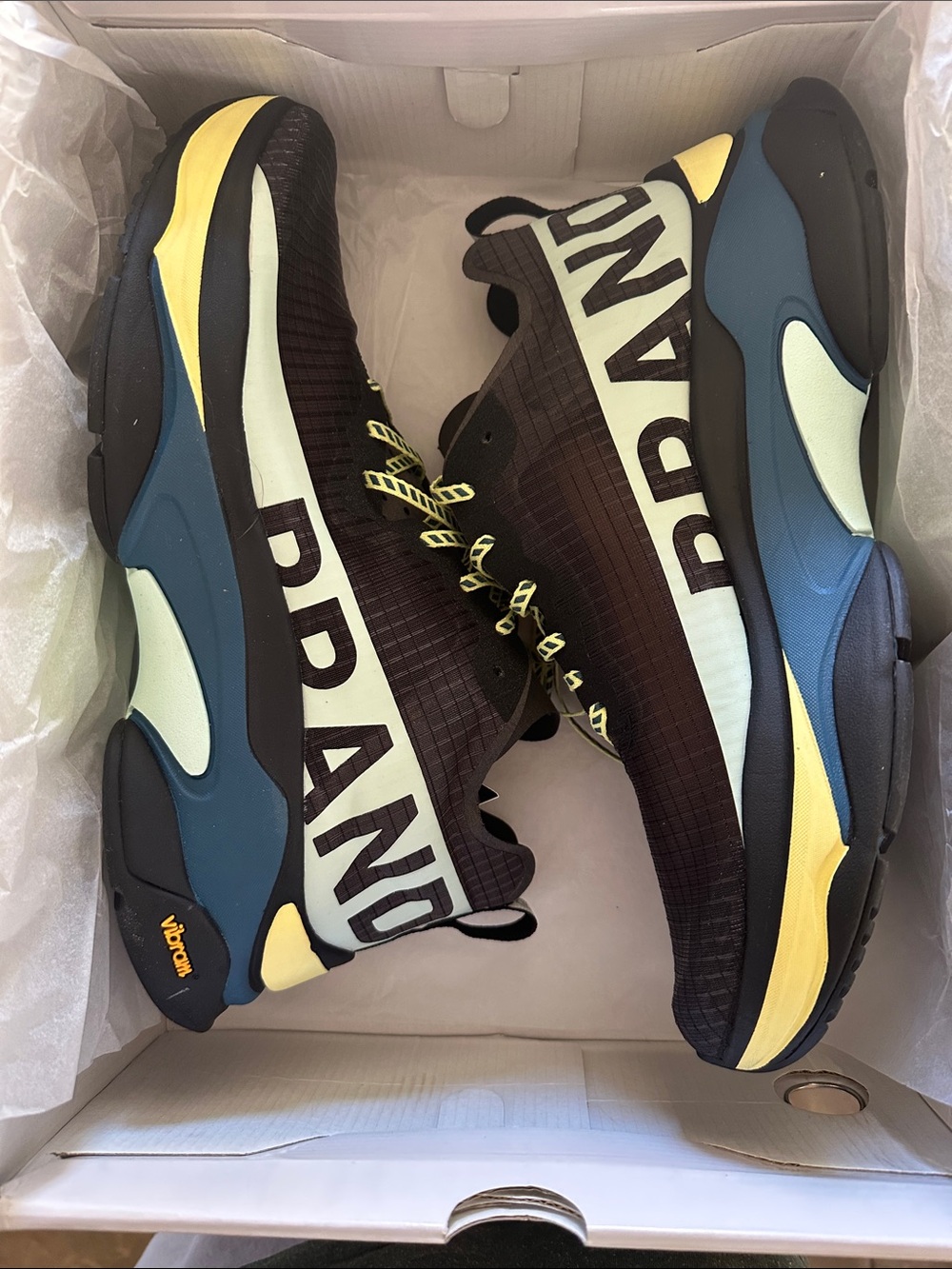 BRANDBLACK Kite Racer Men’s Sneakers sz 10 New